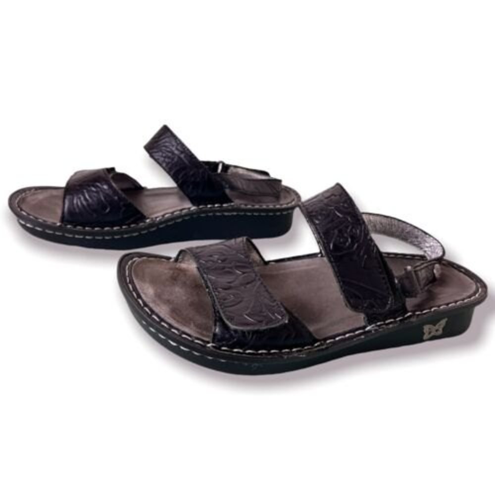 Alegria Verona Sandals Size 37 US 6.5 Black Silver Embossed Leather Sling-Back